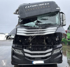 Cabeza tractora Iveco