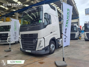 Cabeza tractora Volvo