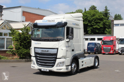 Traktor DAF