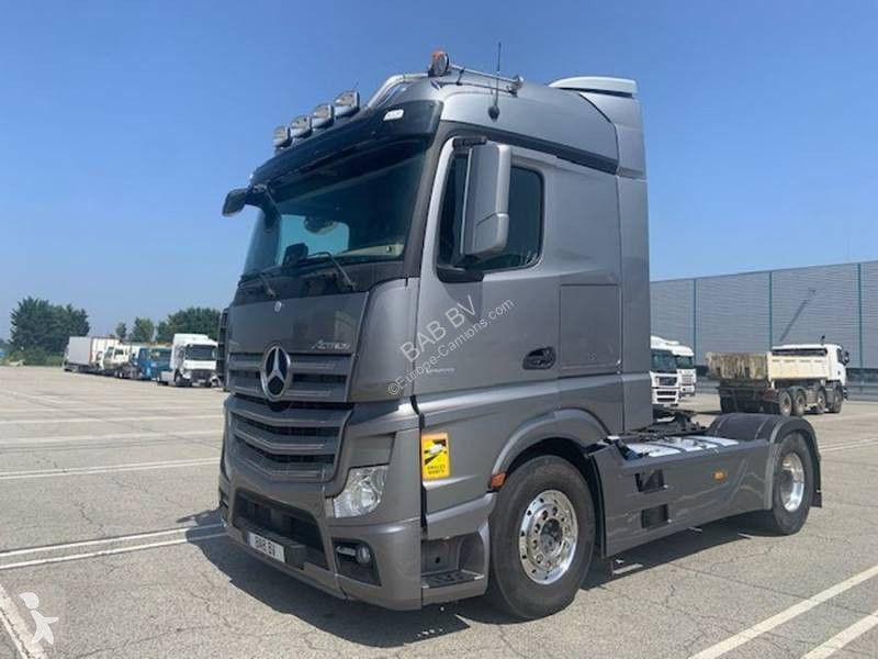 Tracteur Mercedes