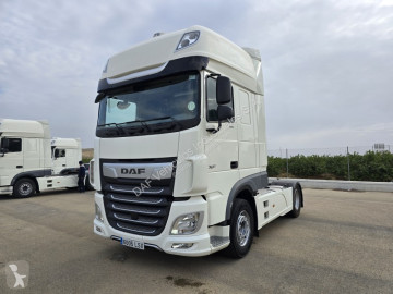 Tracteur DAF