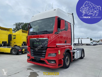 Traktor MAN