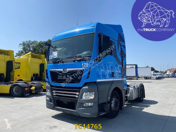 Traktor MAN