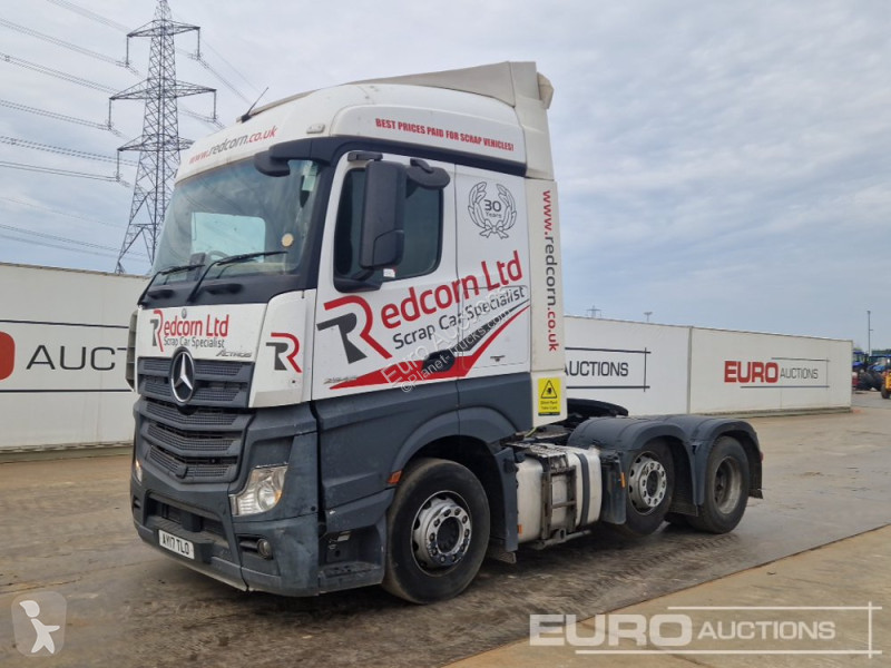 Tracteur Mercedes 2545