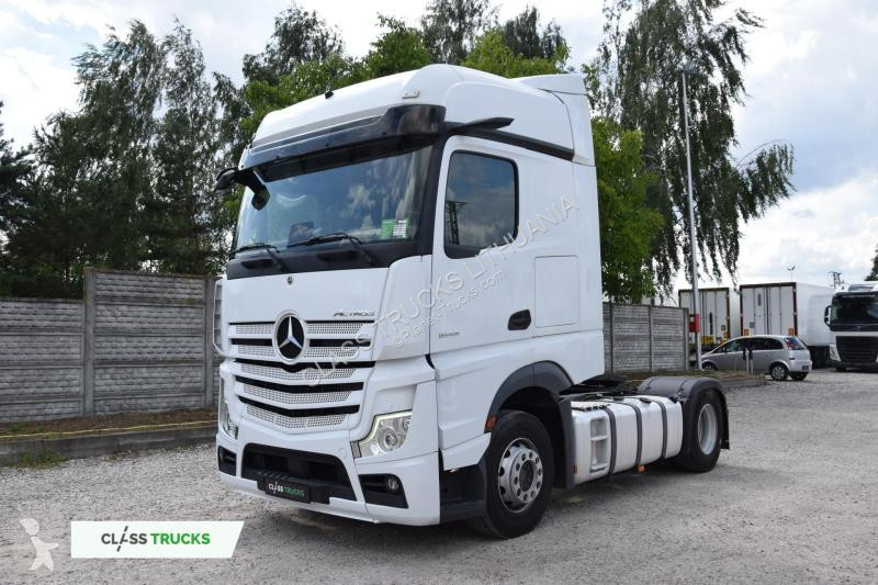 Tahač Mercedes 5 1845 BigSpace, Max tanks