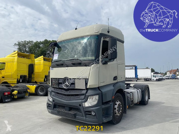 Traktor Mercedes