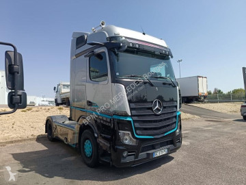Tracteur Mercedes