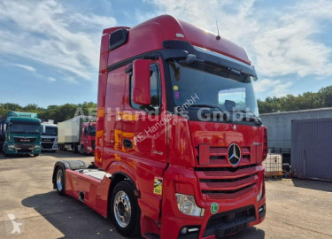 Tracteur Mercedes