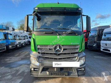 Tracteur Mercedes