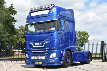 Traktor DAF