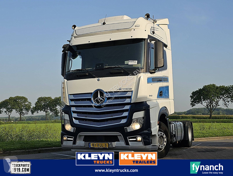 Tractor Mercedes ACTROS 1842 LS