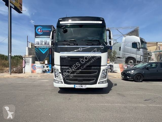 Traktor Volvo