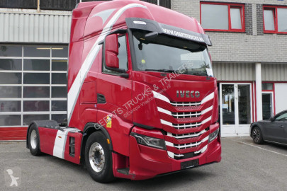 Tracteur Iveco