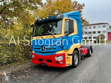 Traktor specialtransport Mercedes