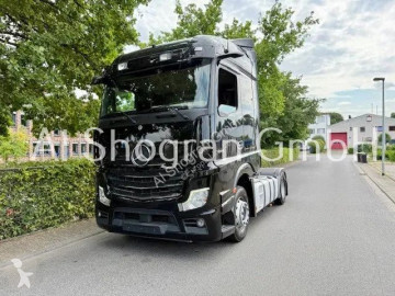 Tracteur Mercedes