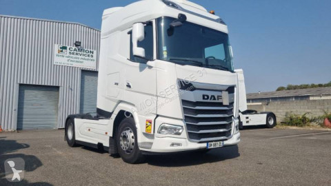 Traktor farligt gods/adr DAF