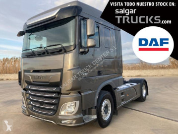 Traktor DAF XF 480