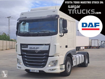 Cabeza tractora DAF