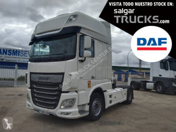 Cabeza tractora DAF