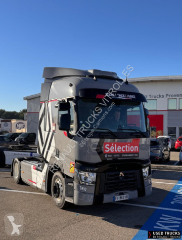 Traktor Renault
