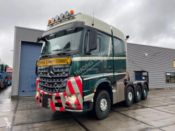 Tracteur convoi exceptionnel Mercedes