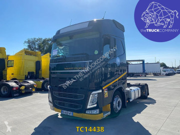 Traktor Volvo