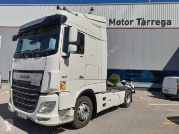 Traktor DAF