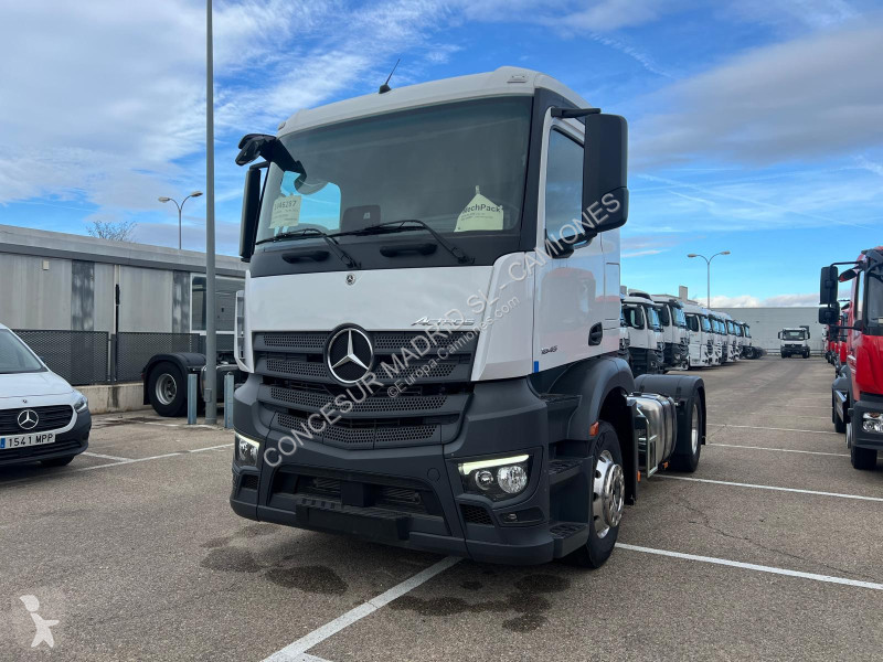 Cabeza tractora Mercedes 1845 LS