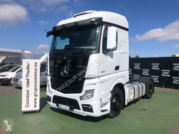 Tracteur Mercedes