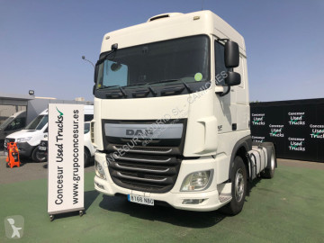 Traktor DAF