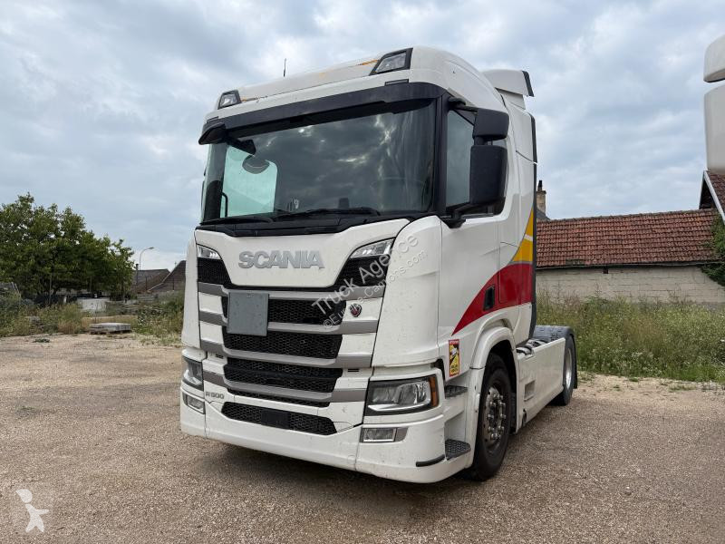 Traktor Scania 500