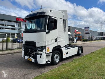 Cabeza tractora Renault