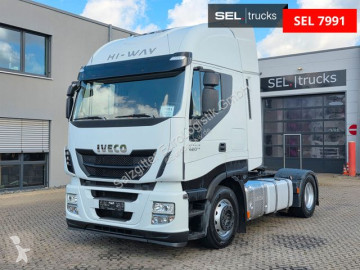 Traktor Iveco