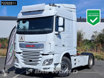 Cabeza tractora DAF