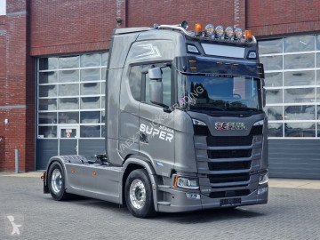ScaniaL