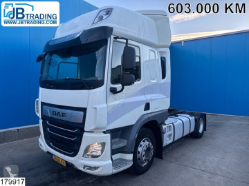 Tracteur DAF