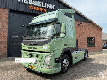 Traktor Volvo