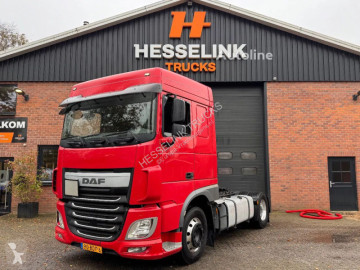 Traktor DAF