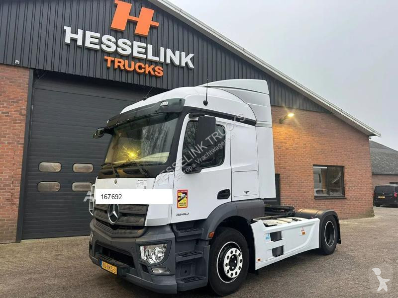 Traktor Mercedes 1840 4X2 679.306KM NL Truck