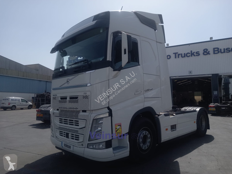 Traktor Volvo