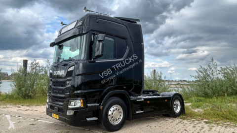 Cabeza tractora Scania