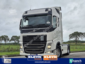 Traktor Volvo