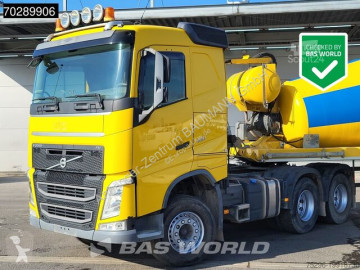 Traktor Volvo
