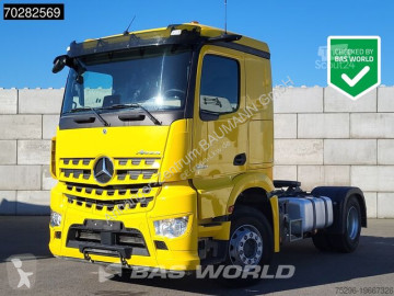 Traktor Mercedes