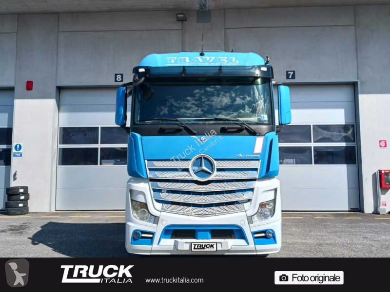 Tracteur Mercedes V