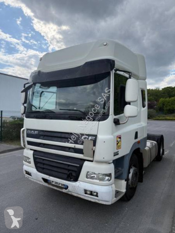 Tracteur DAF CF85 460