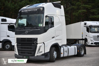 Cabeza tractora Volvo