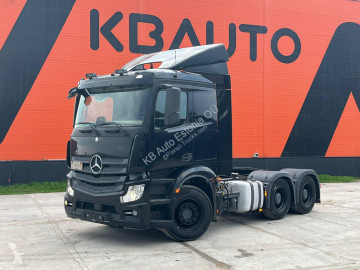 Traktor Mercedes