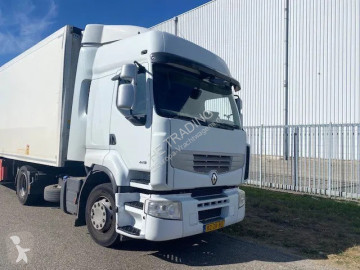 Traktor Renault