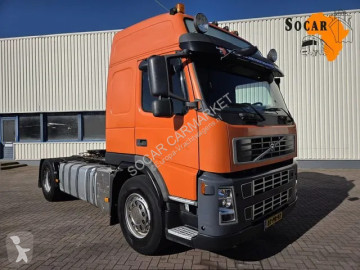 Tractor Volvo